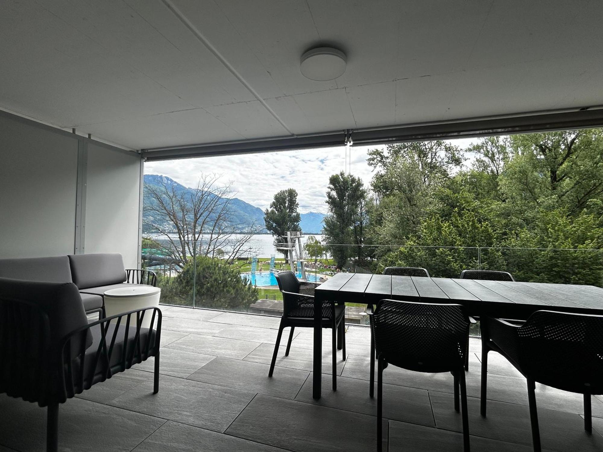 Family Apartment, Near The Beach Whit Private Park Locarno Kültér fotó